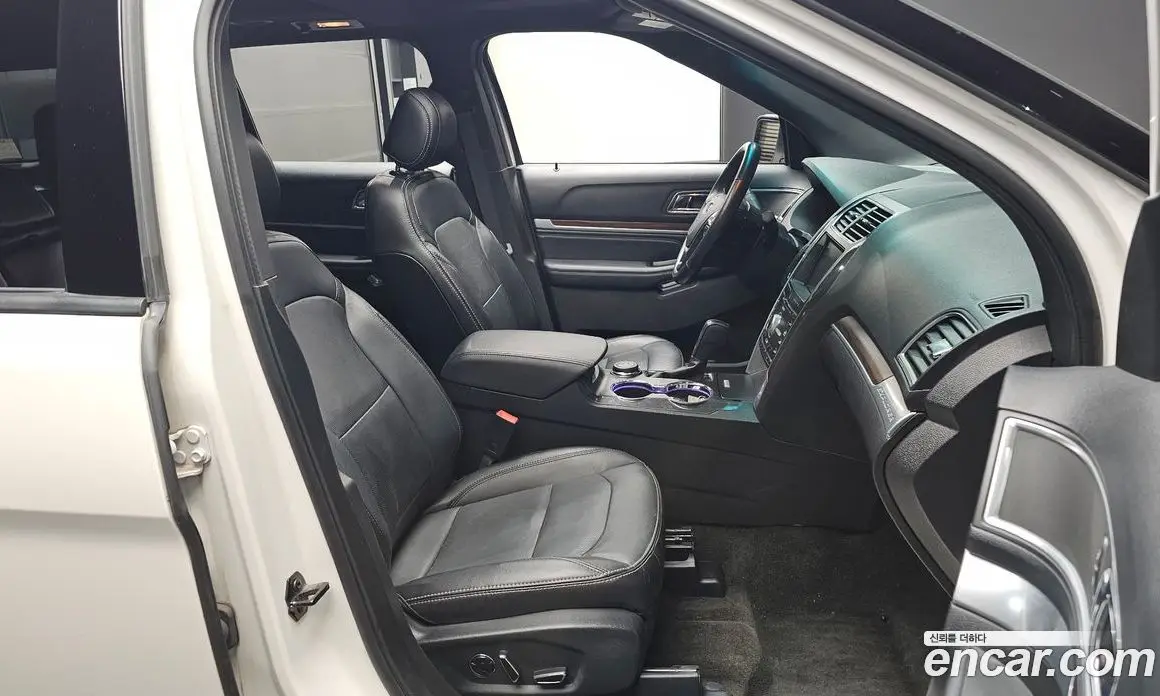 Ford Explorer 2016 2.3 автомат (гидро), фото 10 Ford Explorer 2016 2.3 автомат (гидро), фото 10