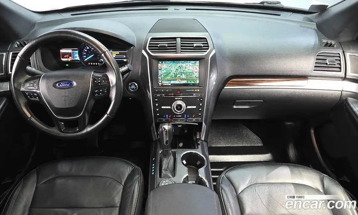 Ford Explorer 2018 2.3 автомат (гидро), фото 7