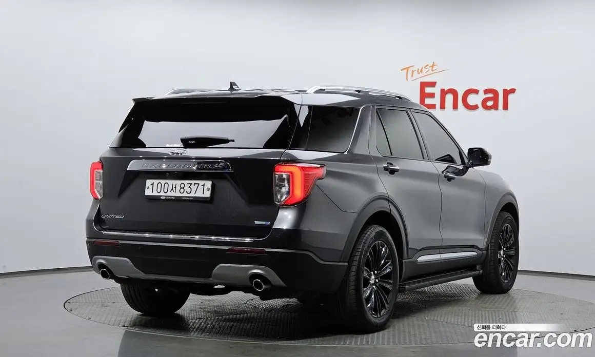 Ford Explorer 2020 2.3 автомат (гидро), фото 1 Ford Explorer 2020 2.3 автомат (гидро), фото 1