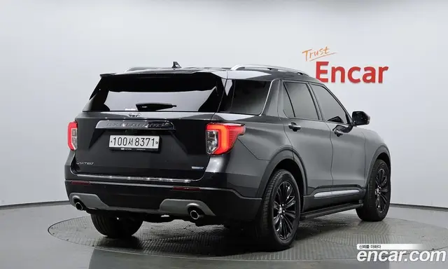 Ford Explorer, 2020, 124 183 км