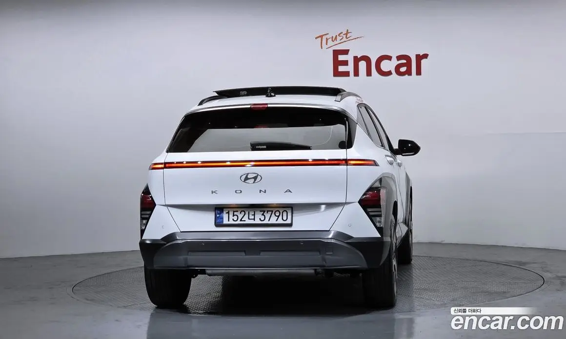 Hyundai Kona 2023 1.6 автомат (гидро), фото 4 Hyundai Kona 2023 1.6 автомат (гидро), фото 4