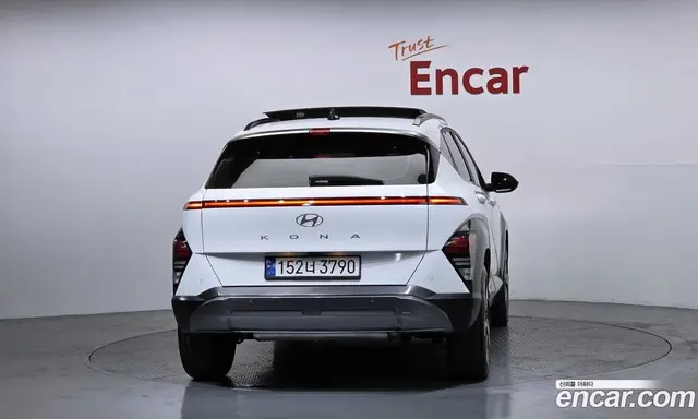 Hyundai Kona 2023 1.6 автомат (гидро), миниатюра 4 Hyundai Kona 2023 1.6 автомат (гидро), миниатюра 4