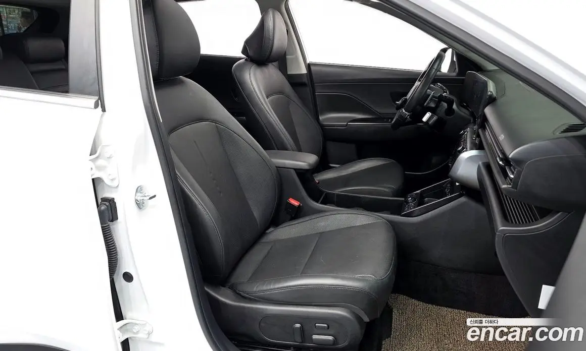 Hyundai Kona 2023 1.6 автомат (гидро), фото 10 Hyundai Kona 2023 1.6 автомат (гидро), фото 10
