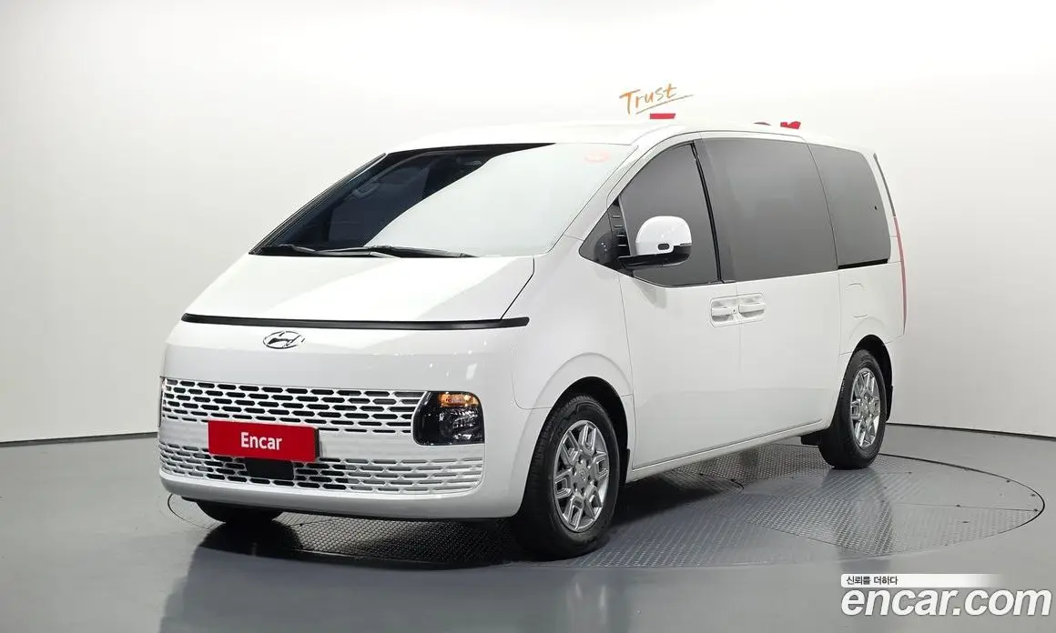 Hyundai Staria 2021 2.2 автомат (гидро), фото 1 Hyundai Staria 2021 2.2 автомат (гидро), фото 1
