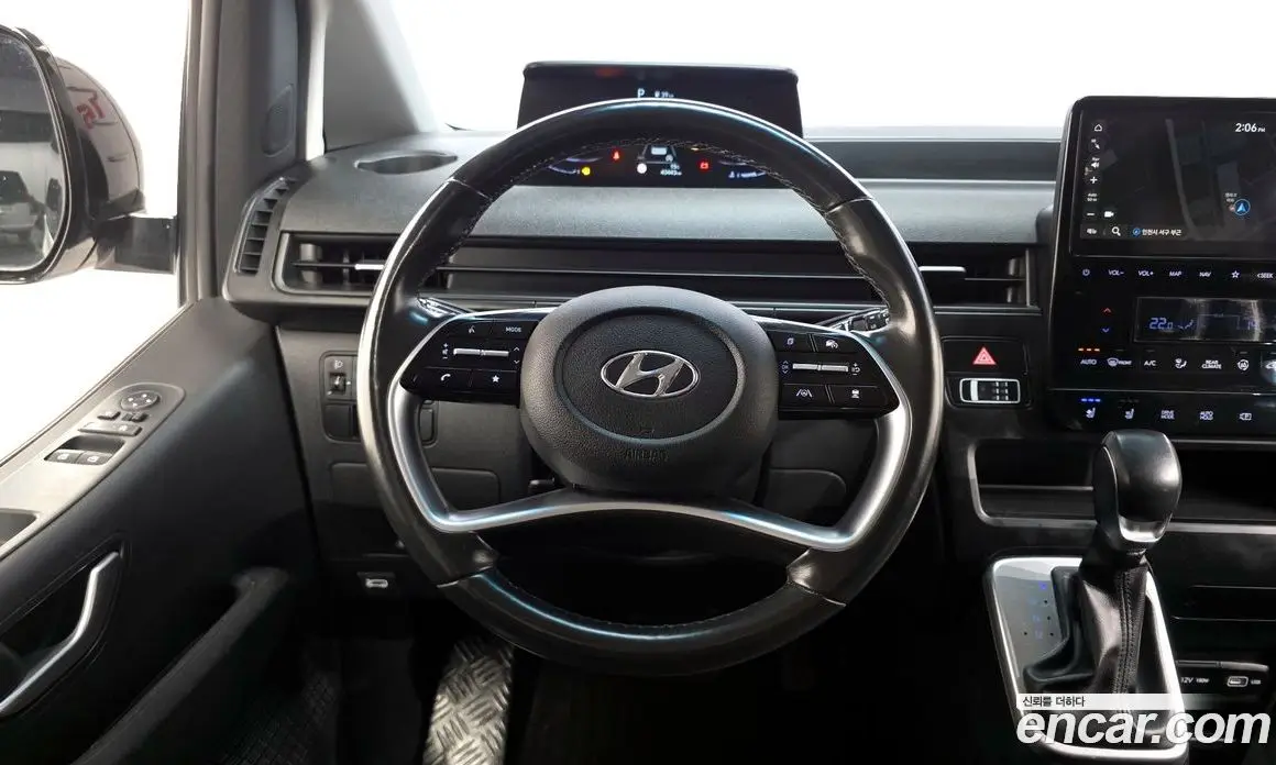Hyundai Staria 2021 2.2 автомат (гидро), фото 14 Hyundai Staria 2021 2.2 автомат (гидро), фото 14