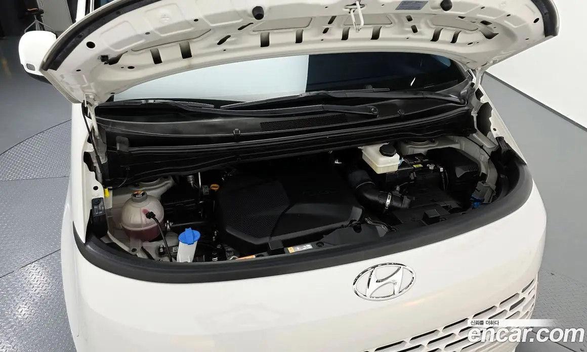 Hyundai Staria 2021 2.2 автомат (гидро), фото 6 Hyundai Staria 2021 2.2 автомат (гидро), фото 6