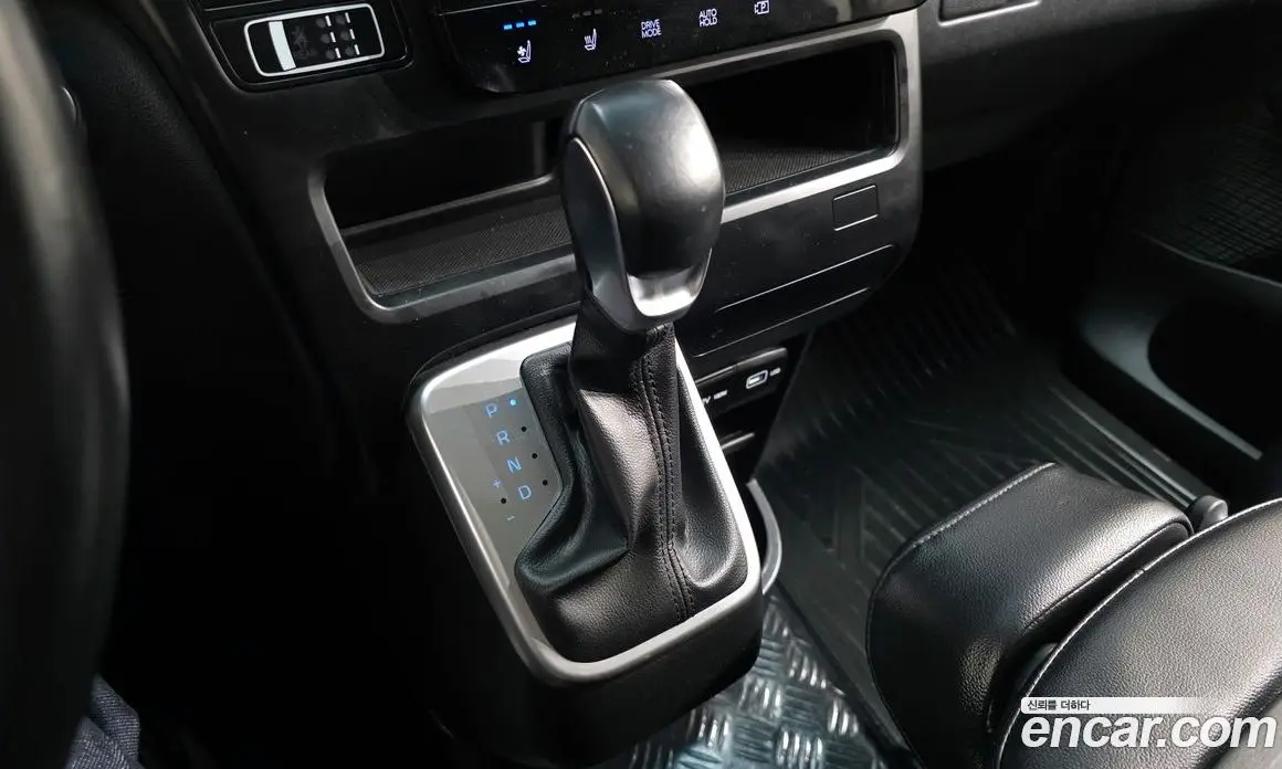 Hyundai Staria 2021 2.2 автомат (гидро), фото 9 Hyundai Staria 2021 2.2 автомат (гидро), фото 9