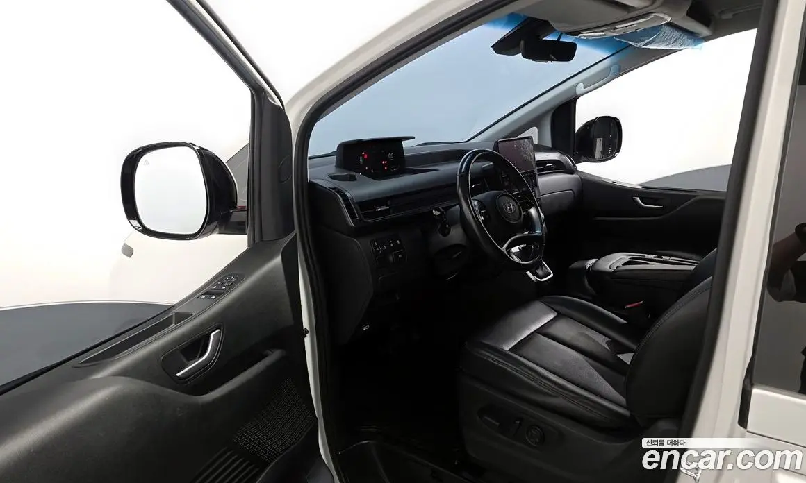 Hyundai Staria 2021 2.2 автомат (гидро), фото 10 Hyundai Staria 2021 2.2 автомат (гидро), фото 10