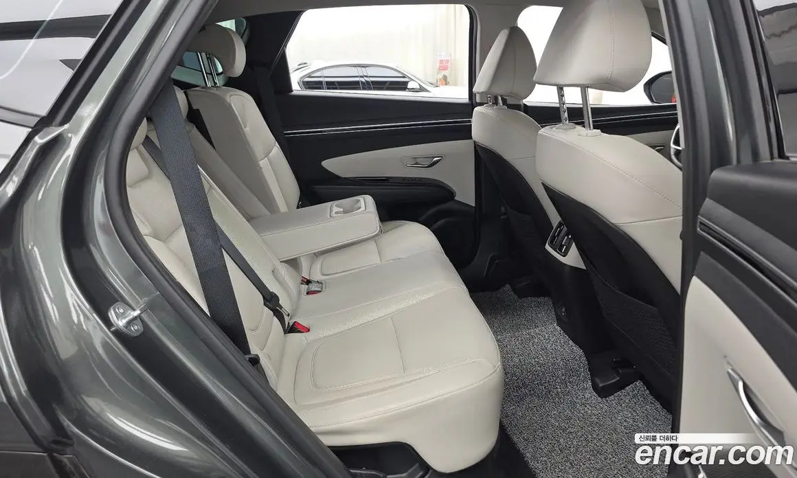Hyundai Tucson 2023 1.6 автомат (гидро), фото 12