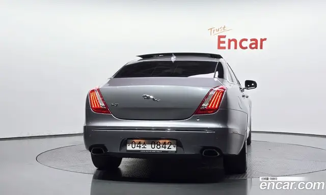 Jaguar XJ 2014 2.0 автомат (гидро), миниатюра 4 Jaguar XJ 2014 2.0 автомат (гидро), миниатюра 4