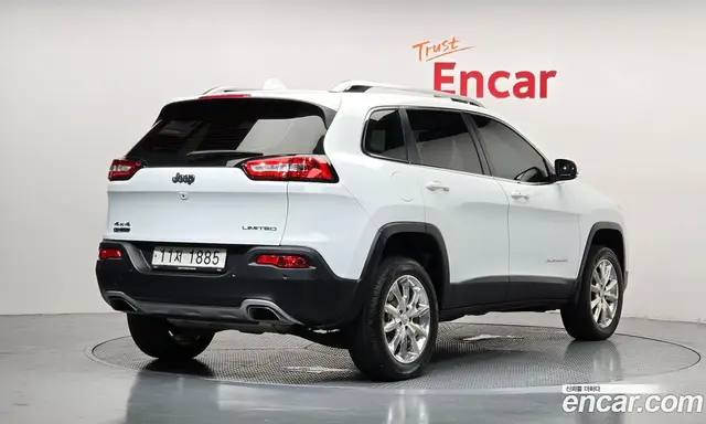 Jeep Cherokee 2015 2.0 автомат (гидро), миниатюра 2 Jeep Cherokee 2015 2.0 автомат (гидро), миниатюра 2
