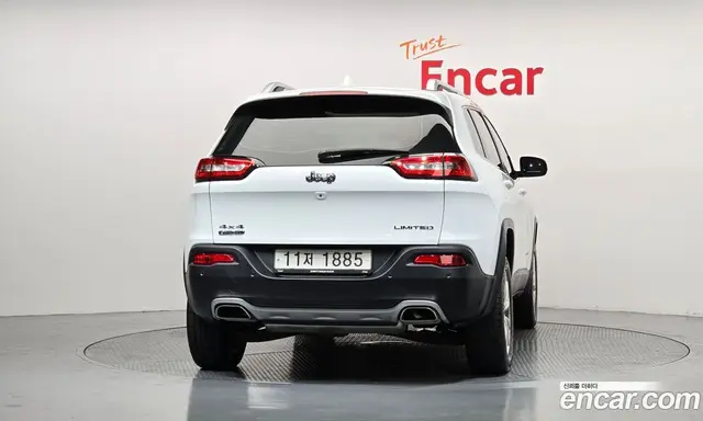 Jeep Cherokee 2015 2.0 автомат (гидро), миниатюра 4 Jeep Cherokee 2015 2.0 автомат (гидро), миниатюра 4