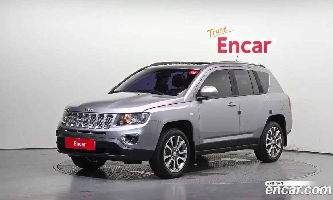 Jeep Compass 2014 2.4 автомат (гидро), фото 1 Jeep Compass 2014 2.4 автомат (гидро), фото 1