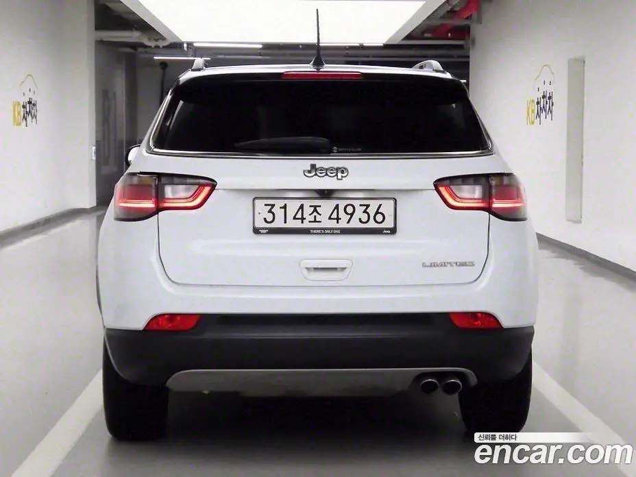 Jeep Compass 2022 2.4 автомат (гидро), фото 3 Jeep Compass 2022 2.4 автомат (гидро), фото 3