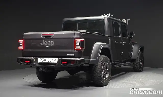 Jeep Gladiator 2020 3.6 автомат (гидро), миниатюра 2 Jeep Gladiator 2020 3.6 автомат (гидро), миниатюра 2