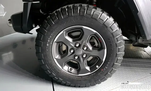 Jeep Gladiator 2020 3.6 автомат (гидро), миниатюра 5 Jeep Gladiator 2020 3.6 автомат (гидро), миниатюра 5