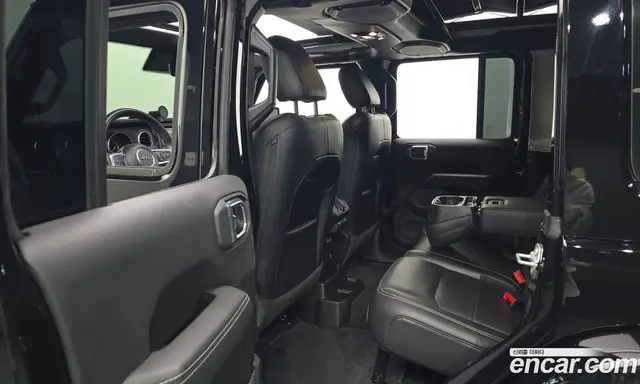Jeep Wrangler 2021 2.0 автомат (гидро), миниатюра 11 Jeep Wrangler 2021 2.0 автомат (гидро), миниатюра 11