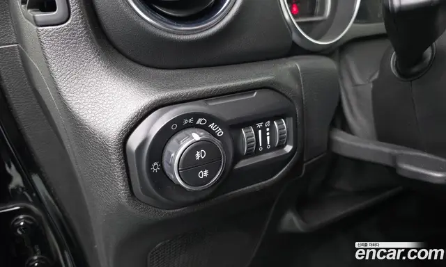 Jeep Wrangler 2021 2.0 автомат (гидро), миниатюра 12