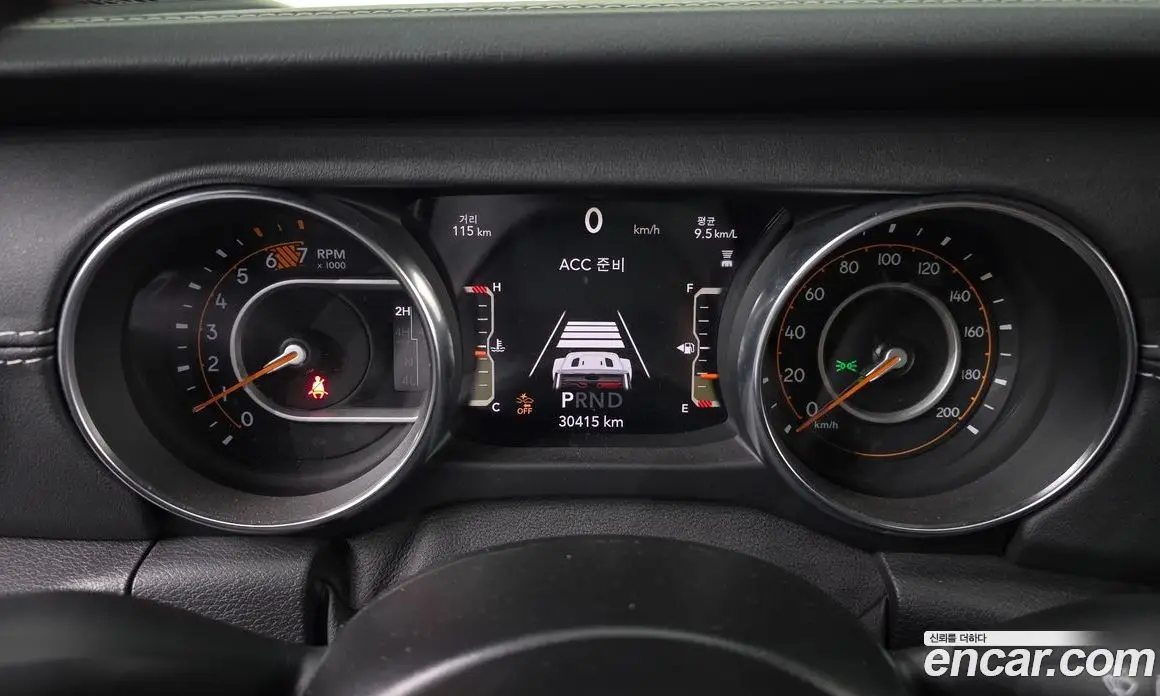 Jeep Wrangler 2021 2.0 автомат (гидро), фото 8 Jeep Wrangler 2021 2.0 автомат (гидро), фото 8