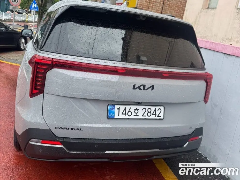 Kia Carnival 2026 1.6 автомат (гидро), фото 3