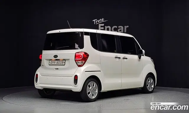 Kia Ray 2018 1.0 автомат (гидро), миниатюра 2