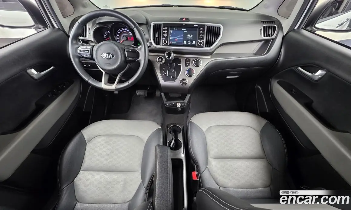 Kia Ray 2018 1.0 автомат (гидро), фото 7