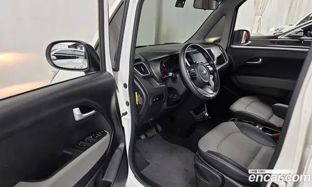 Kia Ray 2018 1.0 автомат (гидро), миниатюра 10