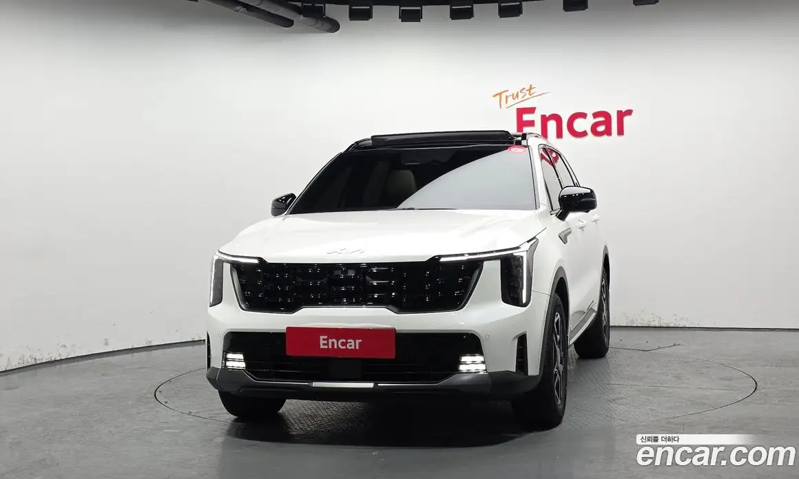 Kia Sorento 2024 1.6 автомат (гидро), фото 3 Kia Sorento 2024 1.6 автомат (гидро), фото 3