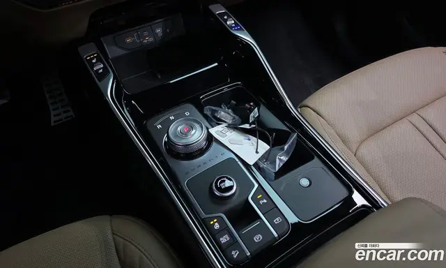 Kia Sorento 2024 1.6 автомат (гидро), миниатюра 9 Kia Sorento 2024 1.6 автомат (гидро), миниатюра 9