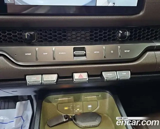Kia Tasman 2025 2.5 автомат (гидро), миниатюра 10 Kia Tasman 2025 2.5 автомат (гидро), миниатюра 10