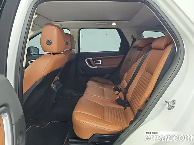 Land Rover Discovery Sport 2016 2.0 автомат (гидро), миниатюра 12