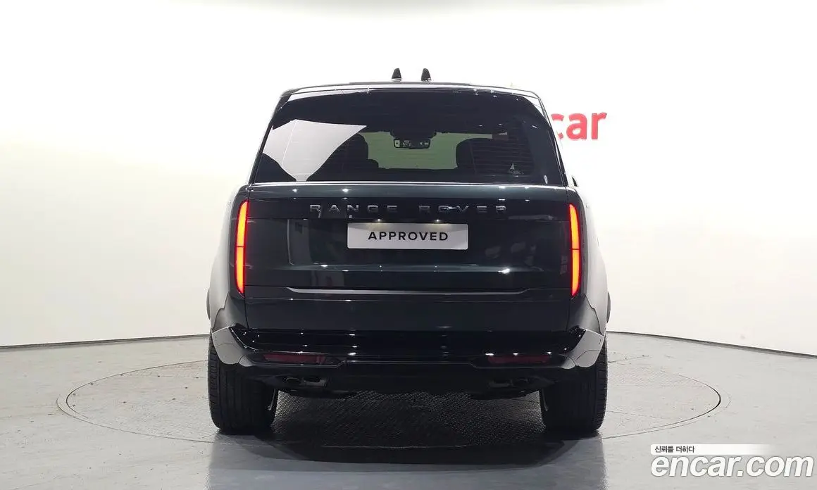 Land Rover Range Rover 2025 4.4 автомат (гидро), фото 6 Land Rover Range Rover 2025 4.4 автомат (гидро), фото 6