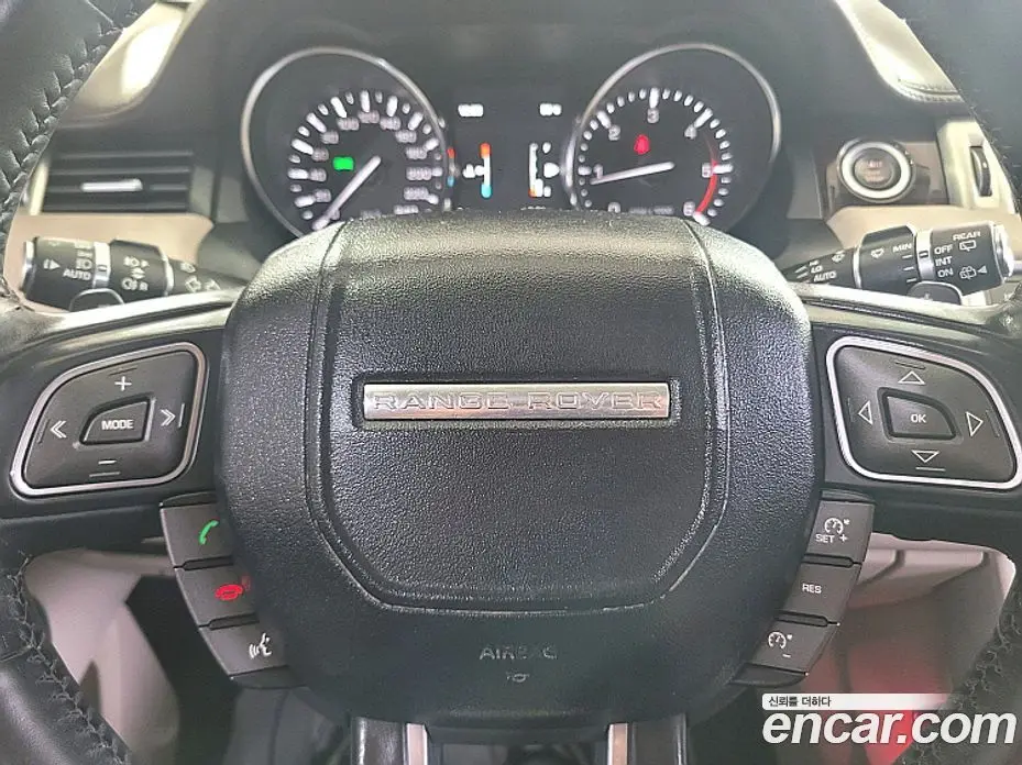 Land Rover Range Rover Evoque 2014 2.2 автомат (гидро), фото 11