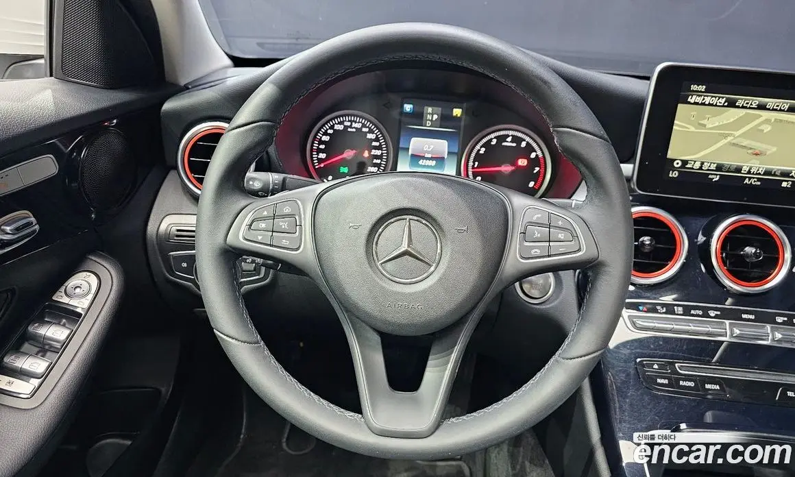 Mercedes-Benz C-Class 2017 2.0 автомат (гидро), фото 13 Mercedes-Benz C-Class 2017 2.0 автомат (гидро), фото 13