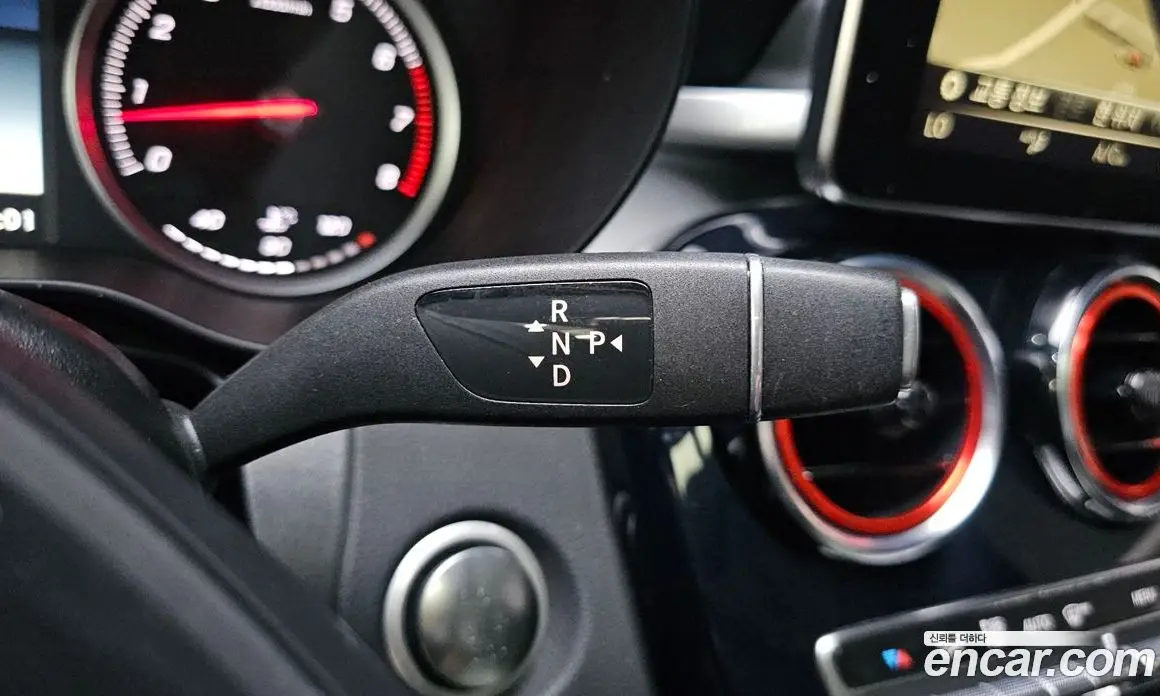 Mercedes-Benz C-Class 2017 2.0 автомат (гидро), фото 9 Mercedes-Benz C-Class 2017 2.0 автомат (гидро), фото 9