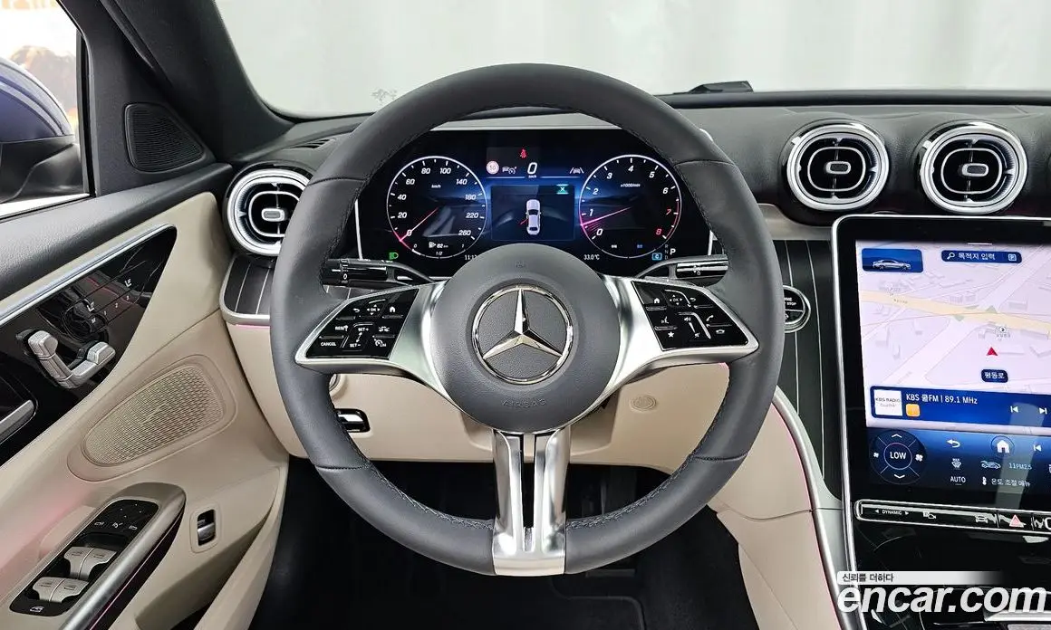 Mercedes-Benz C-Class 2025 2.0 автомат (гидро), фото 13