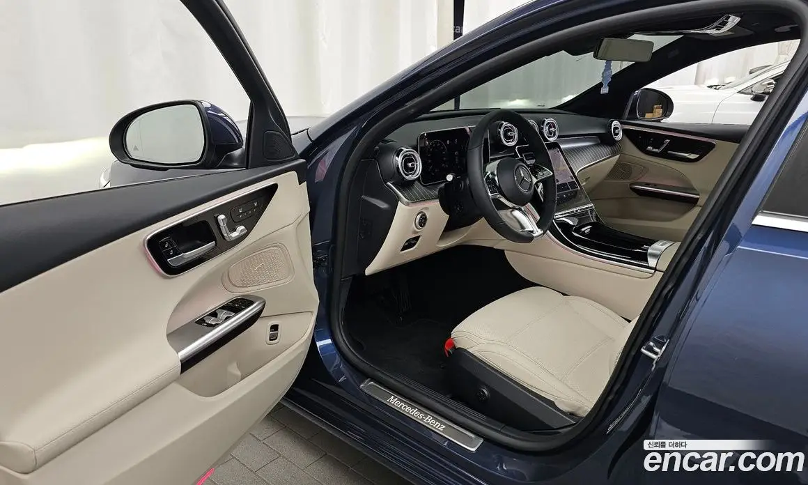 Mercedes-Benz C-Class 2025 2.0 автомат (гидро), фото 10
