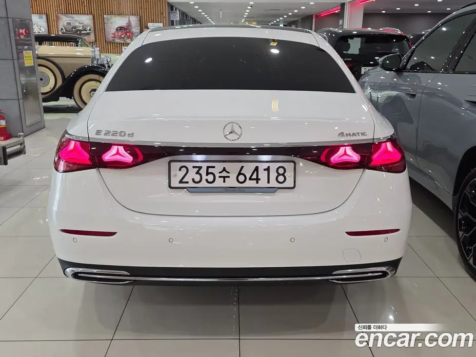 Mercedes-Benz E-Class 2024 2.0 автомат (гидро), фото 4