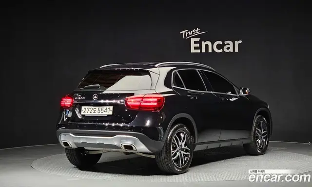 Mercedes-Benz GLA-Class 2019 2.0 автомат (гидро), миниатюра 2