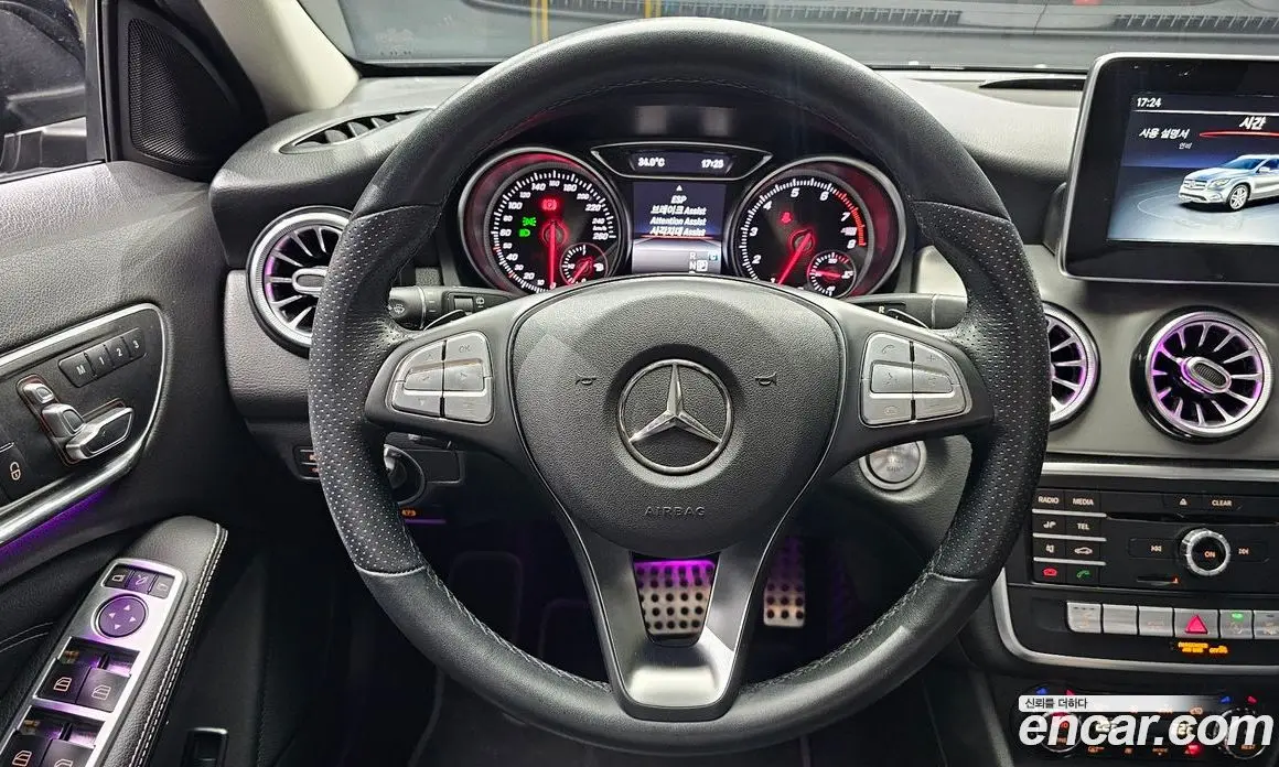 Mercedes-Benz GLA-Class 2019 2.0 автомат (гидро), фото 13
