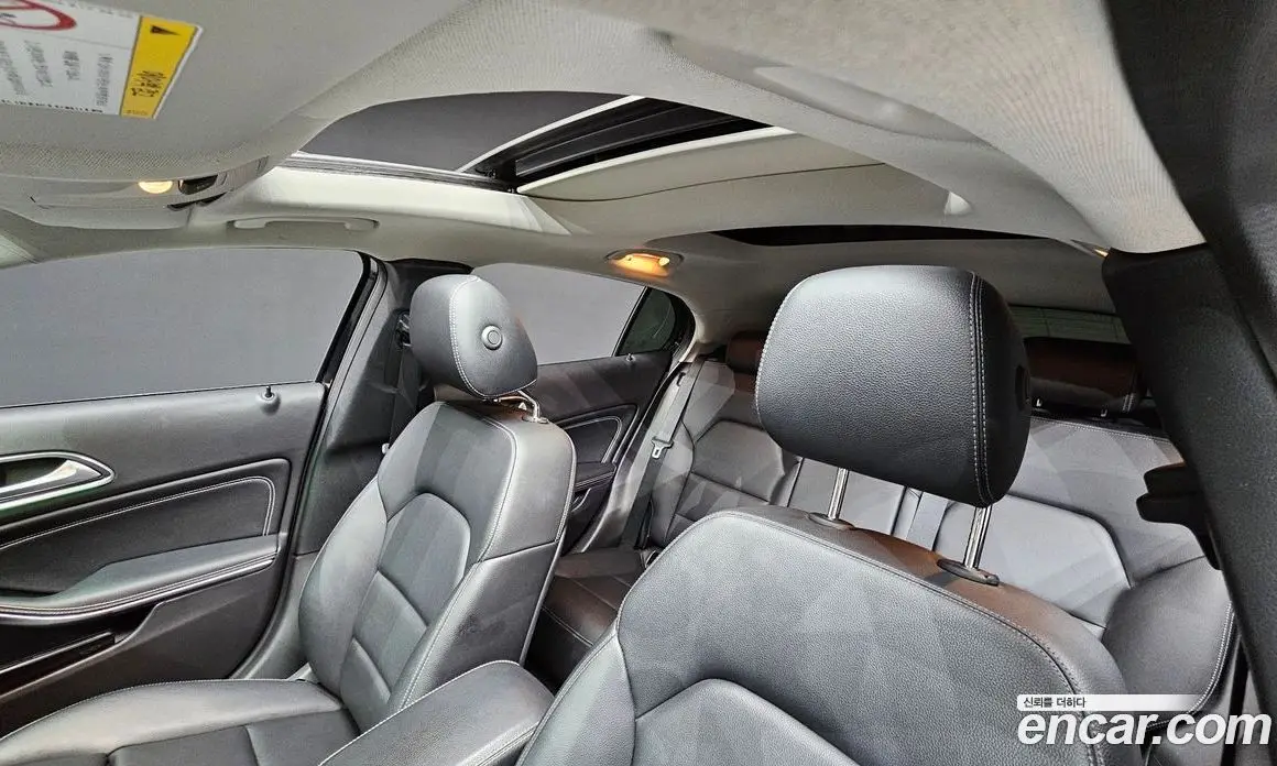 Mercedes-Benz GLA-Class 2019 2.0 автомат (гидро), фото 19