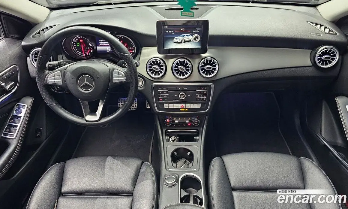 Mercedes-Benz GLA-Class 2019 2.0 автомат (гидро), фото 7