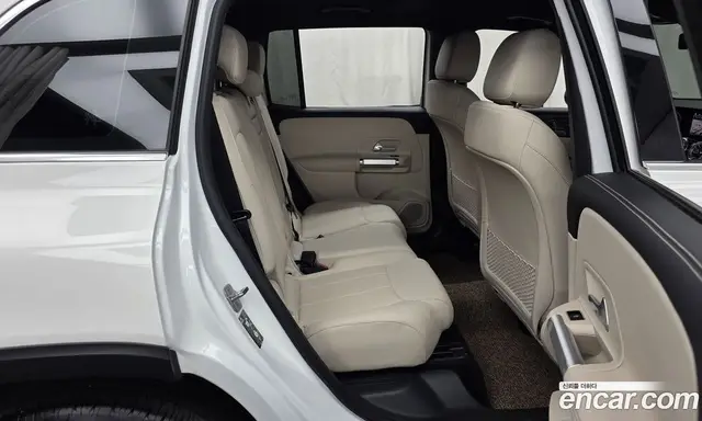 Mercedes-Benz GLB-Class 2024 1.9 автомат (гидро), миниатюра 12