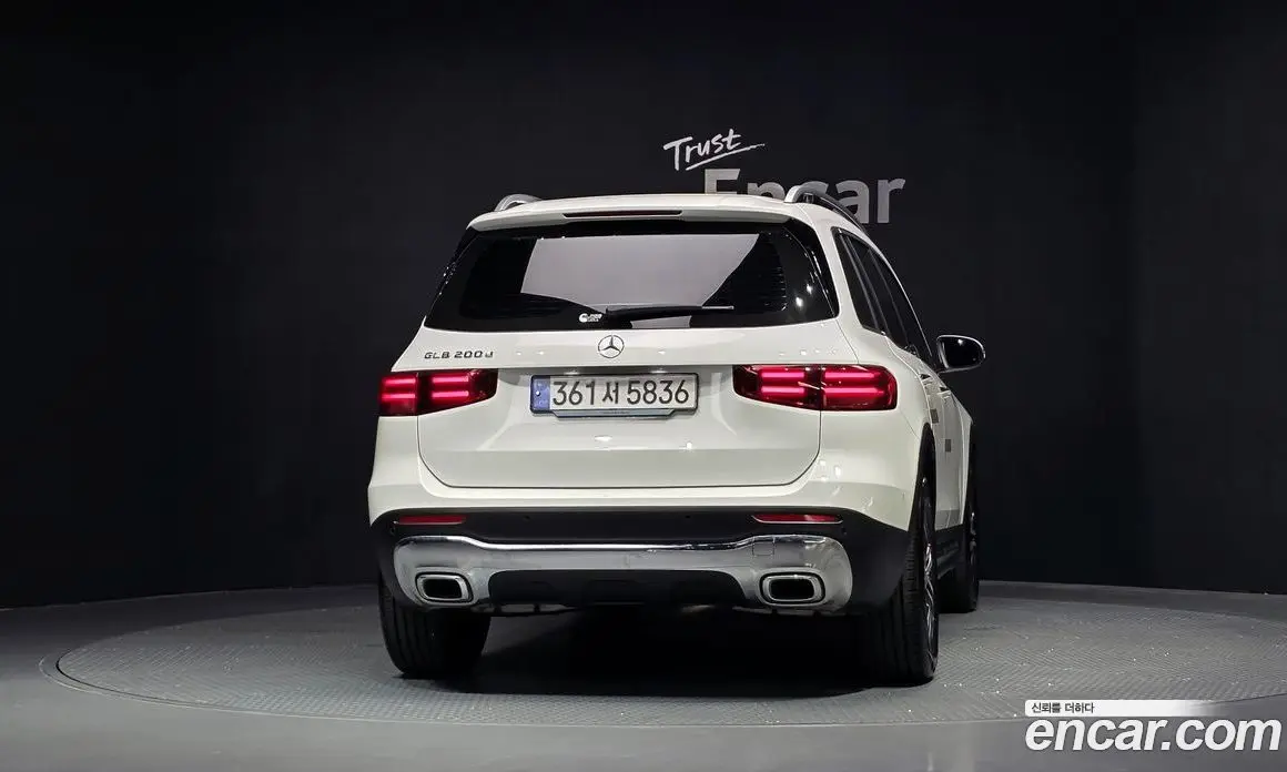 Mercedes-Benz GLB-Class 2024 1.9 автомат (гидро), фото 4