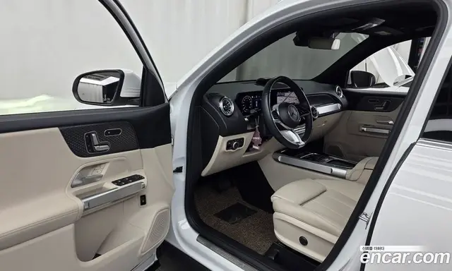 Mercedes-Benz GLB-Class 2024 1.9 автомат (гидро), миниатюра 10