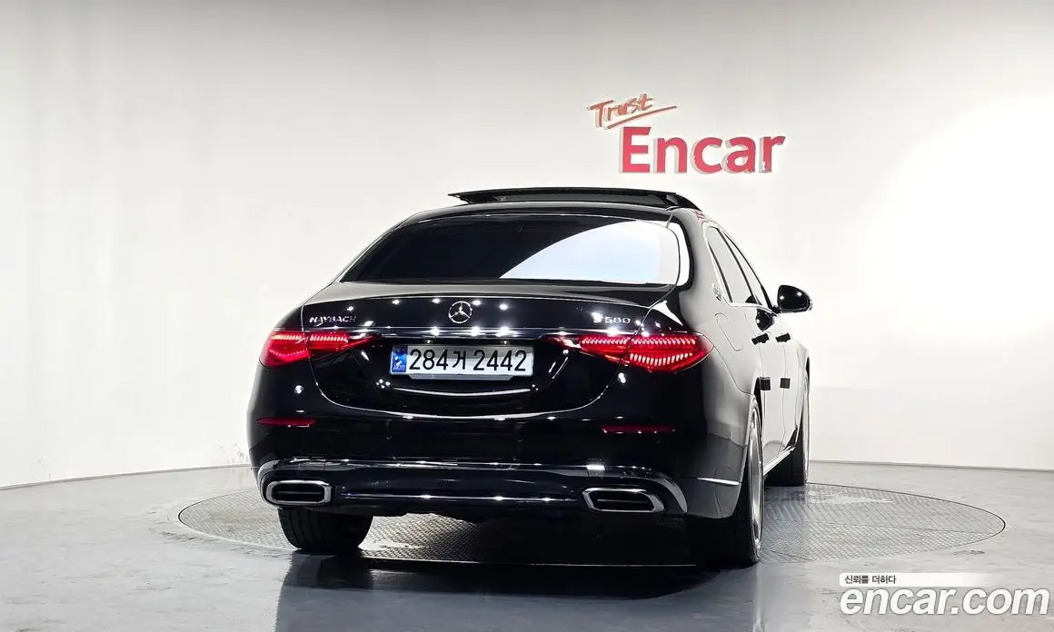 Mercedes-Benz S-Class 2022 4.0 автомат (гидро), фото 4