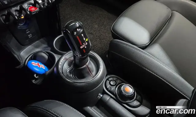 Mini Cooper 2020 2.0 автомат (гидро), миниатюра 9