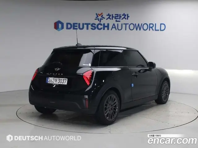 Mini Cooper 2024 2.0 автомат (гидро), миниатюра 2