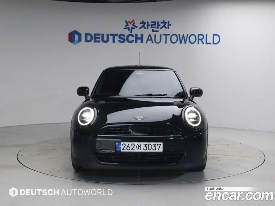 Mini Cooper 2024 2.0 автомат (гидро), фото 3