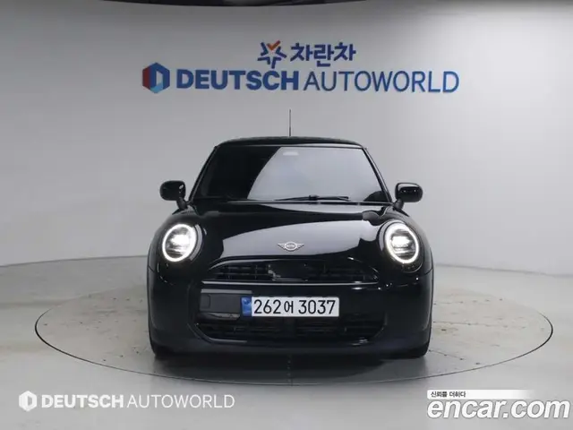 Mini Cooper 2024 2.0 автомат (гидро), миниатюра 3